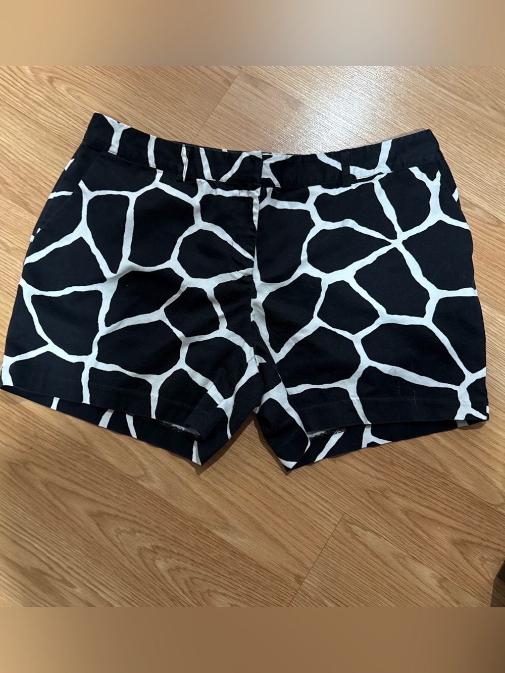Michael Kors Black and White Patterned Women's Shorts